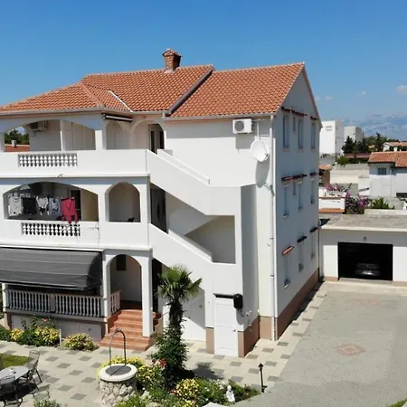 Apartamento Sanja *
