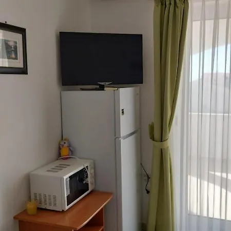 Apartmani Sanja Vrsi