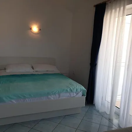 Apartmani Sanja Vrsi