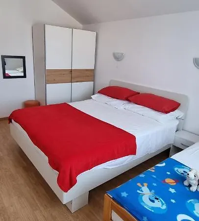 Apartmani Sanja Apartment *
