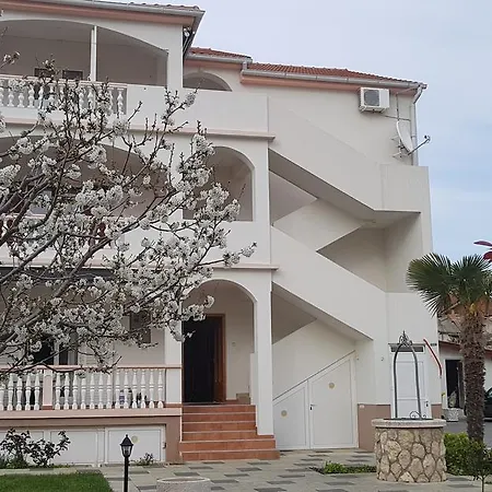 Apartamento Sanja