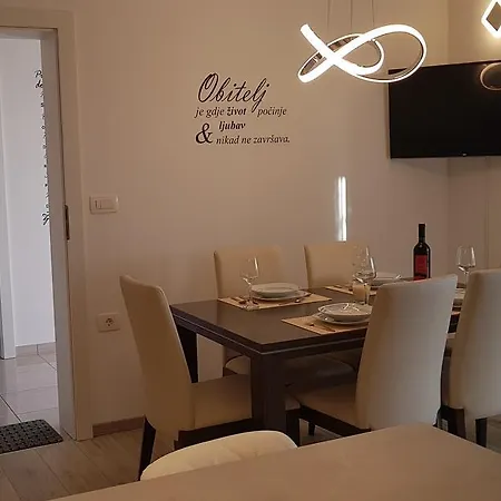 Sanja Apartamento